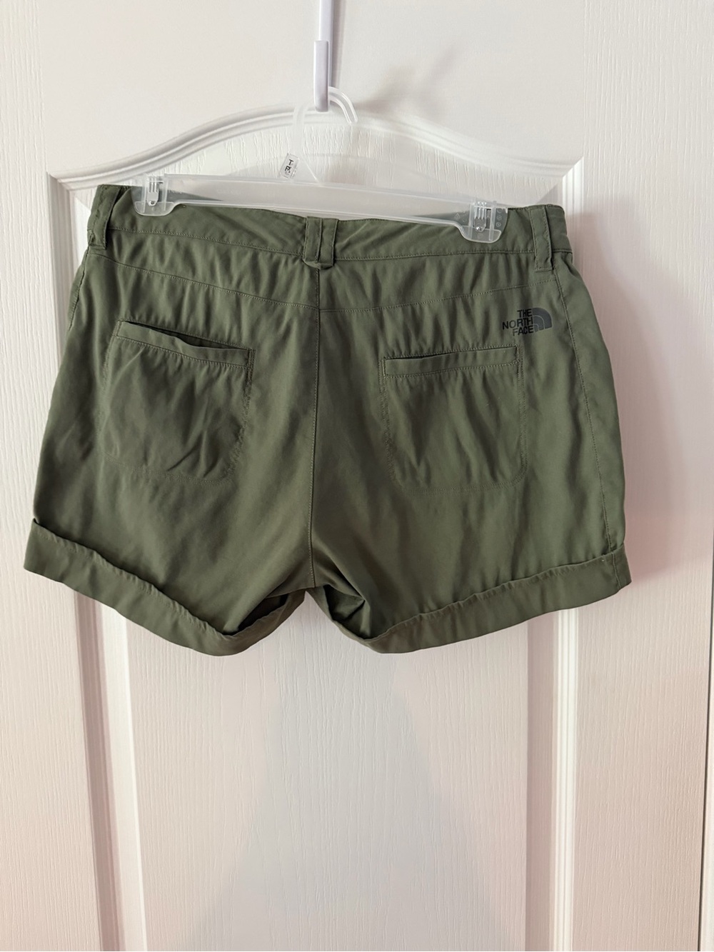 The North Face Women’s Olive Roll-Cuff Outdoor Shorts